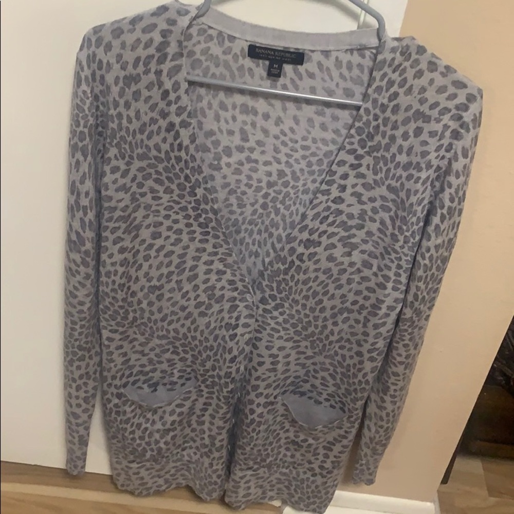 Banana Republic leopard print cardigan/sweater
